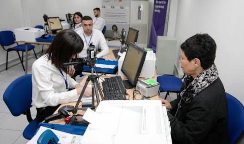 Ndryshon procedura: Ku dhe si te aplikoni per karte ID dhe pasaporte